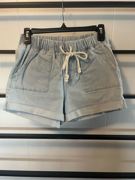 No Boundaries Pants - No Boundaries EUC Women’s Small 3-5 Denim Cuffed Pull On Shorts